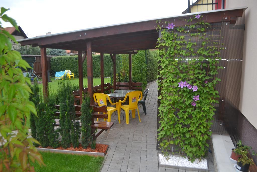 Liptovský Mikuláš Penzion Abahouse מראה חיצוני תמונה